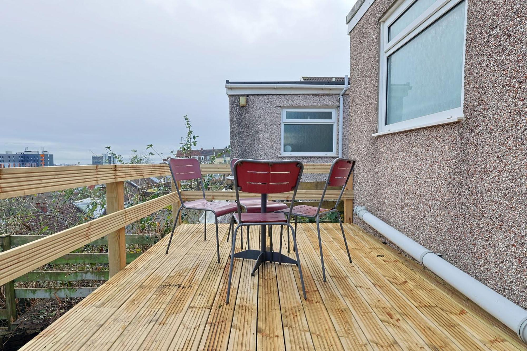 Viewing Deck, On-Street Parking, Tv In Every Room Swansea Esterno foto